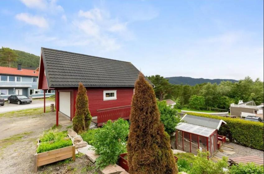 Leilighet Med Gratis Parkering Og Wifi Kristiansund Buitenkant foto