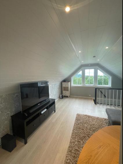 Leilighet Med Gratis Parkering Og Wifi Kristiansund Buitenkant foto